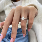 Araceli Engagement Ring 2.10 carat, 18K gold