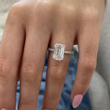 AD0063R05-W_7 Engagement Ring 4.50 carat, 18K gold