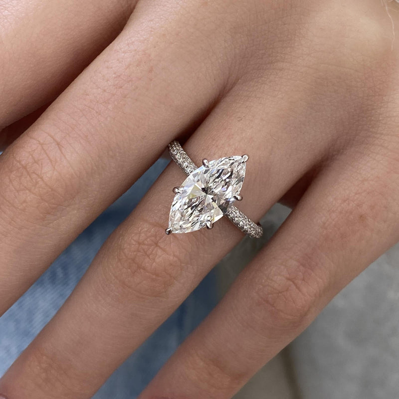 Zinnia Engagement Ring 3.60 carat, 18K gold