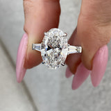 Maristella Engagement Ring 6.20 carat, 18K gold
