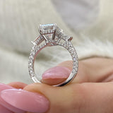 Bellamy Engagement Ring 5.15 carat, 18K gold