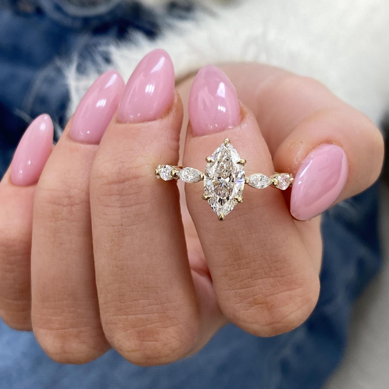 Cassiane Engagement Ring 2.15 carat, 18K gold