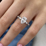 Odessa Engagement Ring 2 carat, 18K gold
