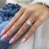 Saphira Engagement Ring 2.65 carat, 18K gold