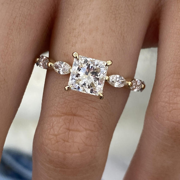Lenora Engagement Ring 2.15 carat, 18K gold