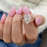 Aurelia Engagement Ring 3.70 carat, 18K gold