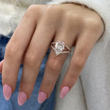 Aurelia Engagement Ring 3.70 carat, 18K gold