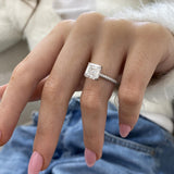 AD0063R02-W_7 Engagement Ring 3.10 carat, 18K gold