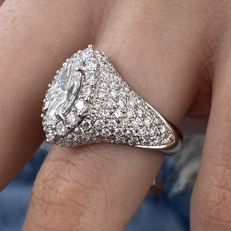 Zahara Engagement Ring 3.15 carat, 18K gold