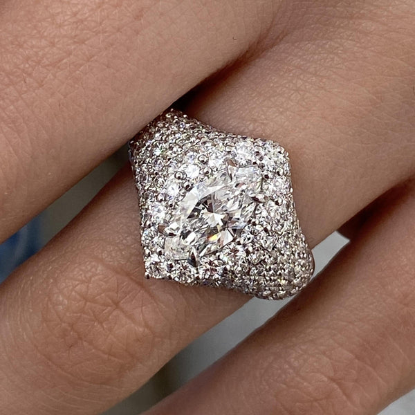 Zahara Engagement Ring 3.15 carat, 18K gold