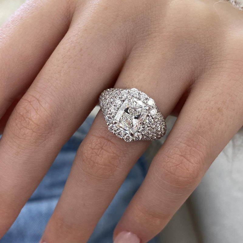 Calista Engagement Ring 4.20 carat, 18K gold