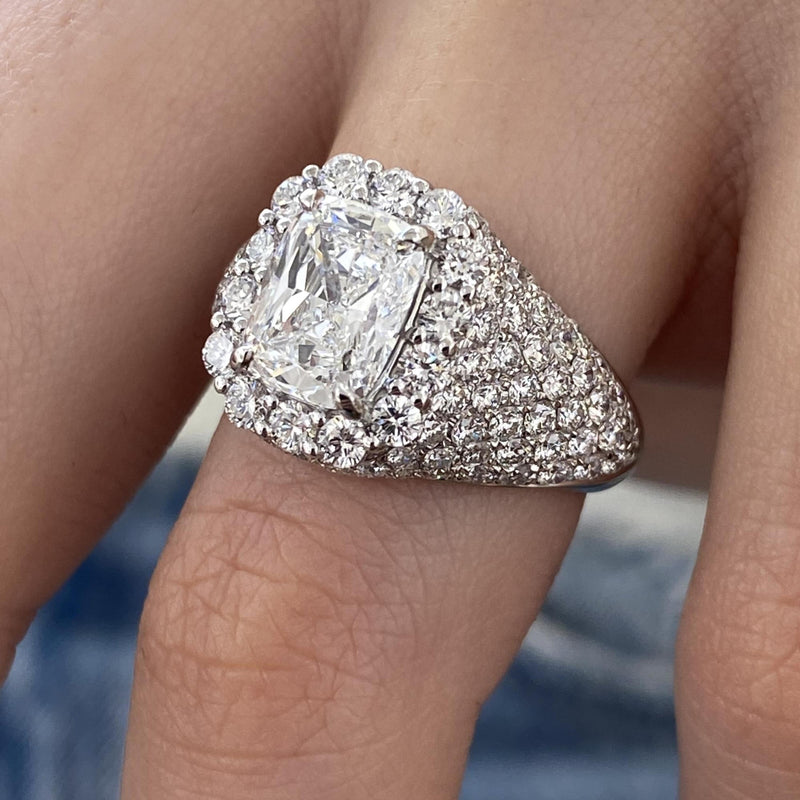 Calista Engagement Ring 4.20 carat, 18K gold
