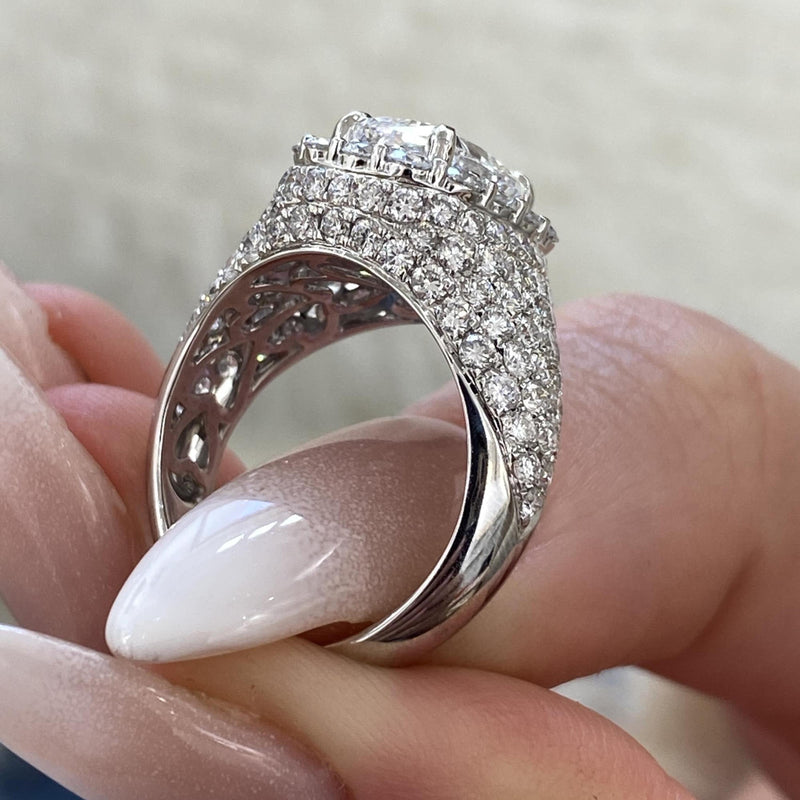 Calista Engagement Ring 4.20 carat, 18K gold