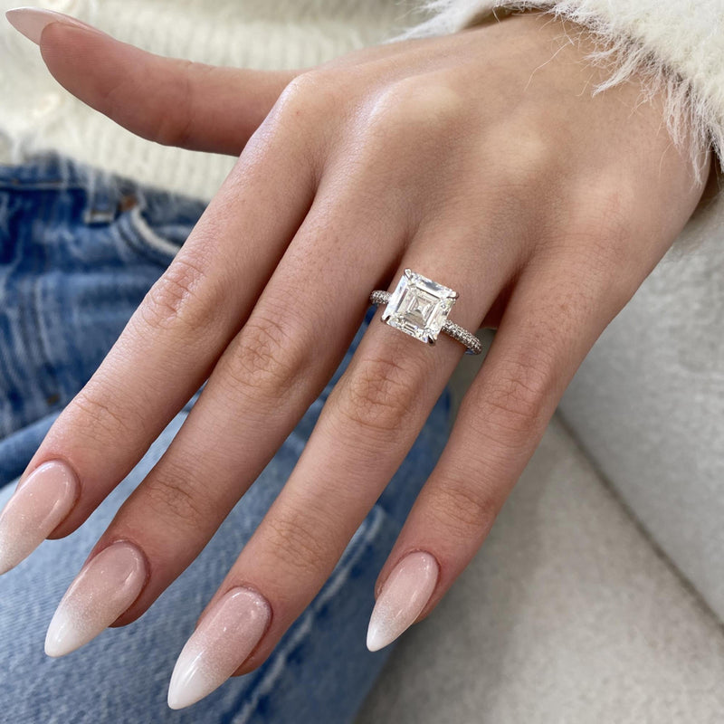 AD0063R03-W_6.5 Engagement Ring 4.60 carat, 18K gold