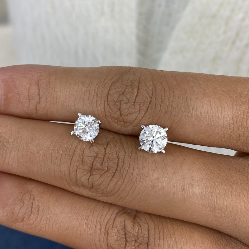 Diamond Stud Earrings 2 ct White Gold