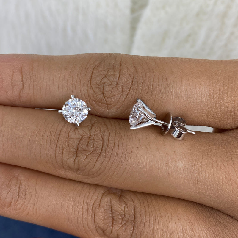 Diamond Stud Earrings 2 ct White Gold