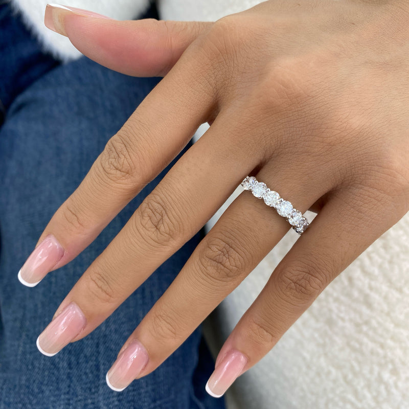 Diamond Band Ring 2.18 ct White Gold