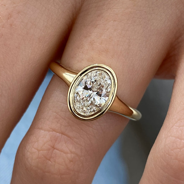 Iselra Diamond Engagement Ring Yellow Gold 