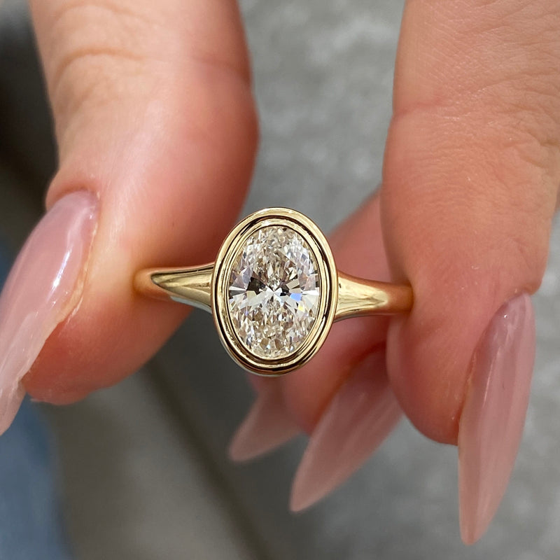 Iselra Diamond Engagement Ring Yellow Gold