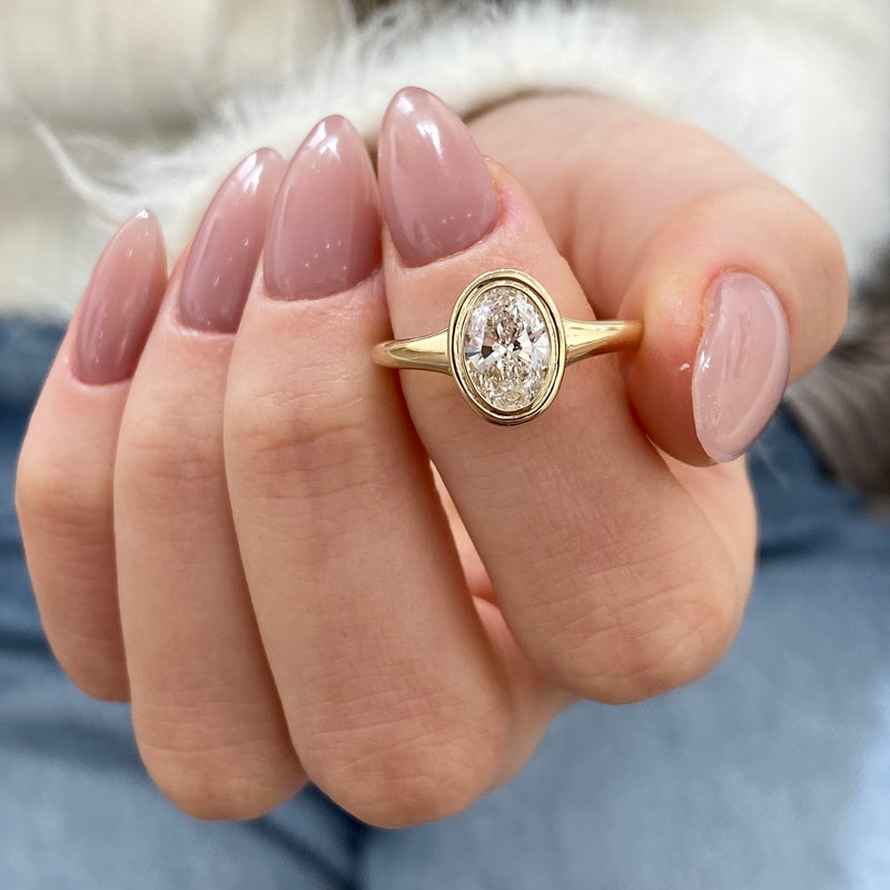 Iselra Diamond Engagement Ring Yellow Gold