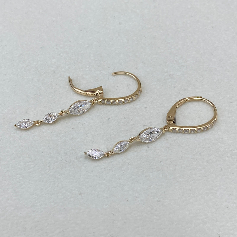 Diamond Drop Earrings 1.47 ct Yellow Gold