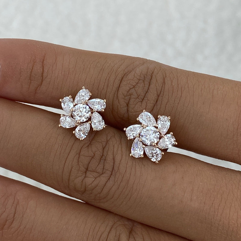 Diamond Stud Earrings 2 ct Rose Gold