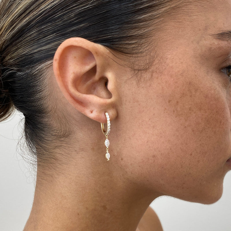 Diamond Dangle Earrings 0.8 ct Yellow Gold