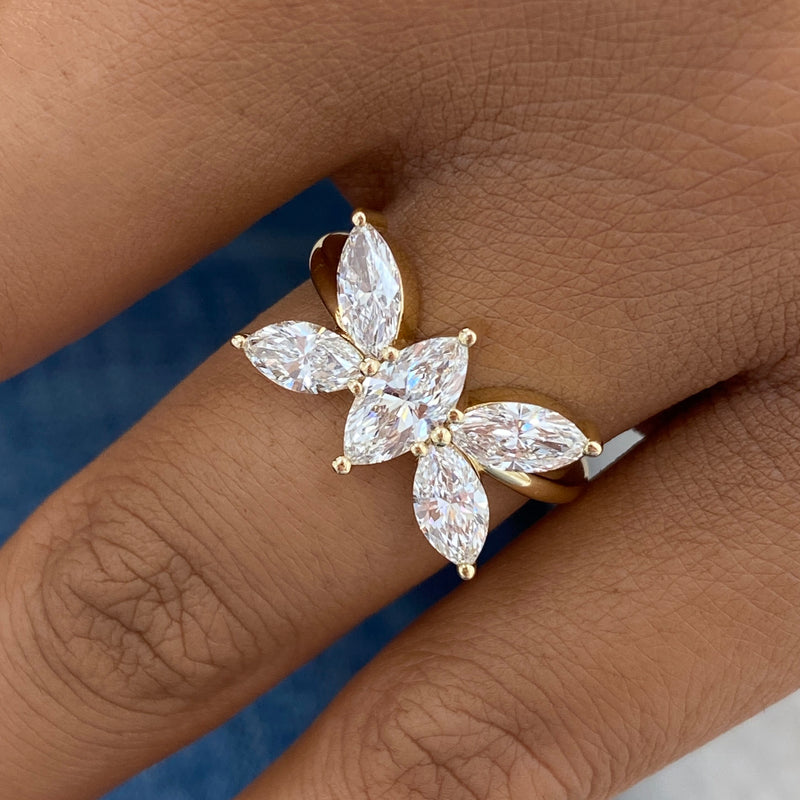 Diamond Cluster Fashion Ring 1.75 ct TCW, Yellow Gold 14K