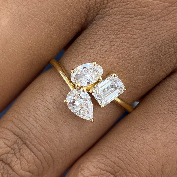 Diamond 3-Stone Cluster Fashion Ring 1.30 ct TCW, Yellow Gold 14K