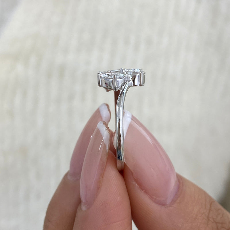 Diamond 3-Stone Cluster Ring 1.25 ct TCW, White Gold 14K