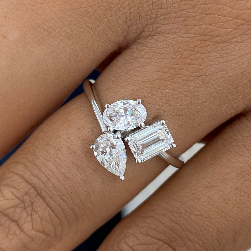 Diamond 3-Stone Cluster Ring 1.25 ct TCW, White Gold 14K