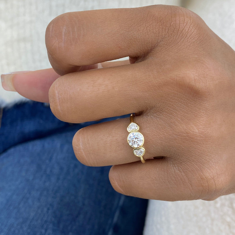 Diamond 3-stone Bezel Fashion Ring 0.95 ct TCW, Yellow Gold 14K