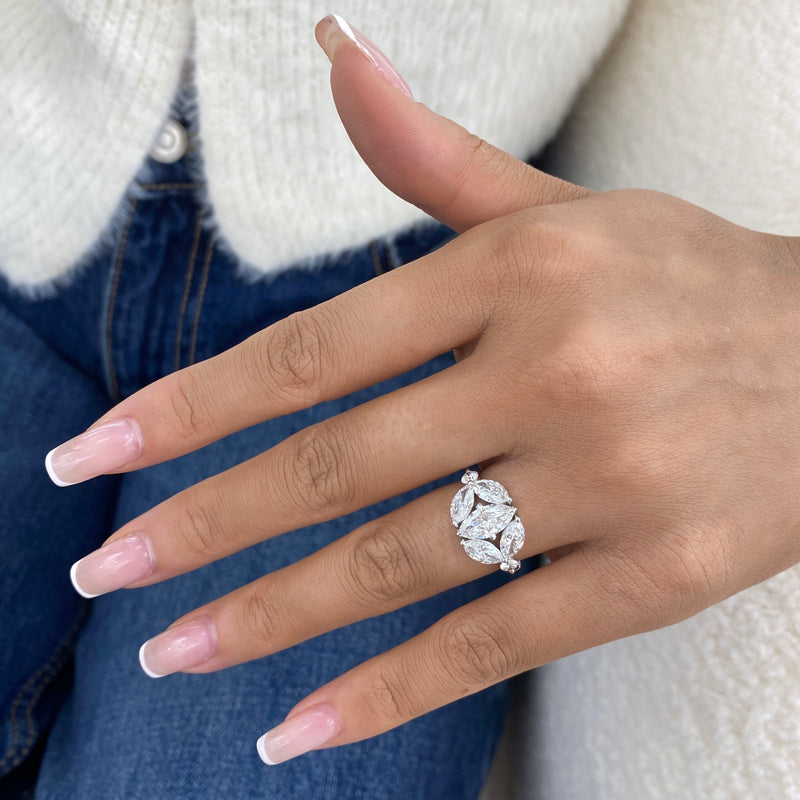 Diamond Cluster Ring 2.75 ct TCW, White Gold 14K