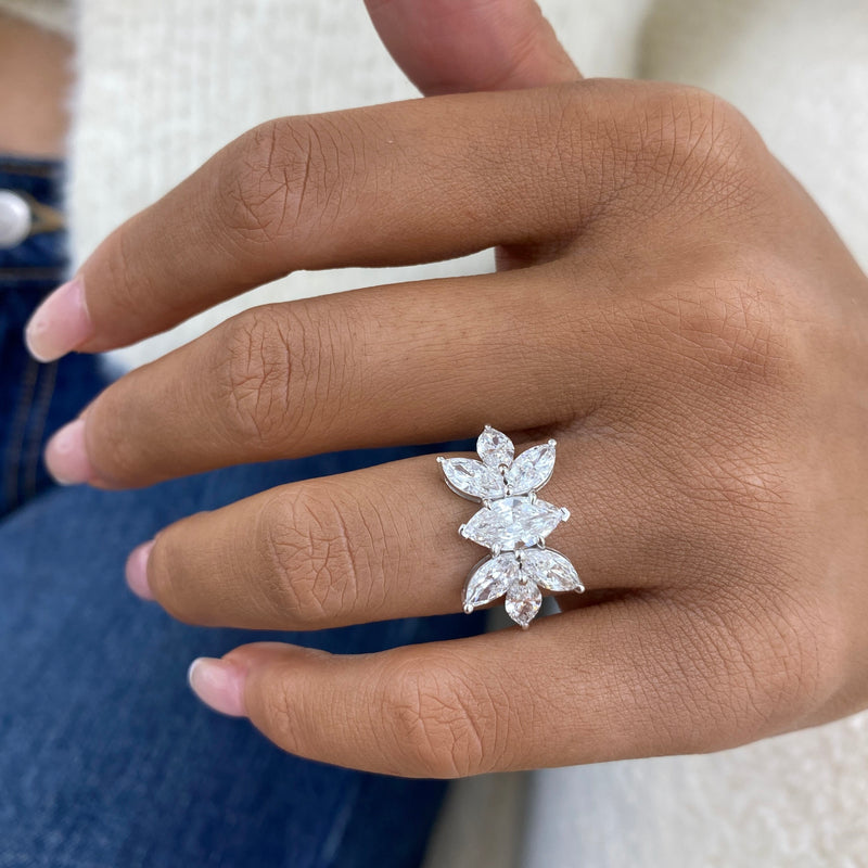 Diamond Cluster Ring 3.30 ct TCW, White Gold 14K