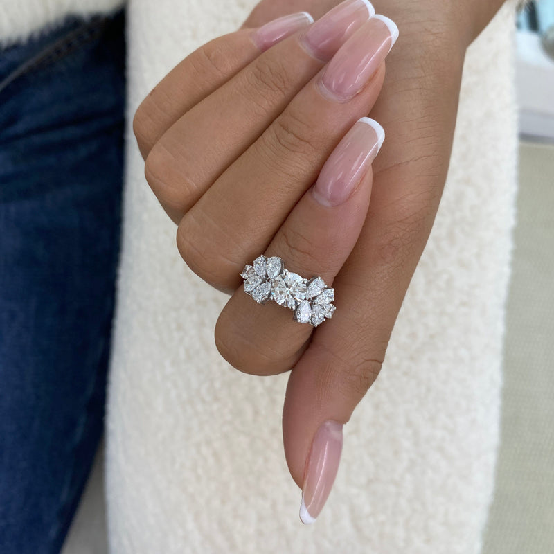 Diamond Cluster Ring 2.55 ct TCW, White Gold