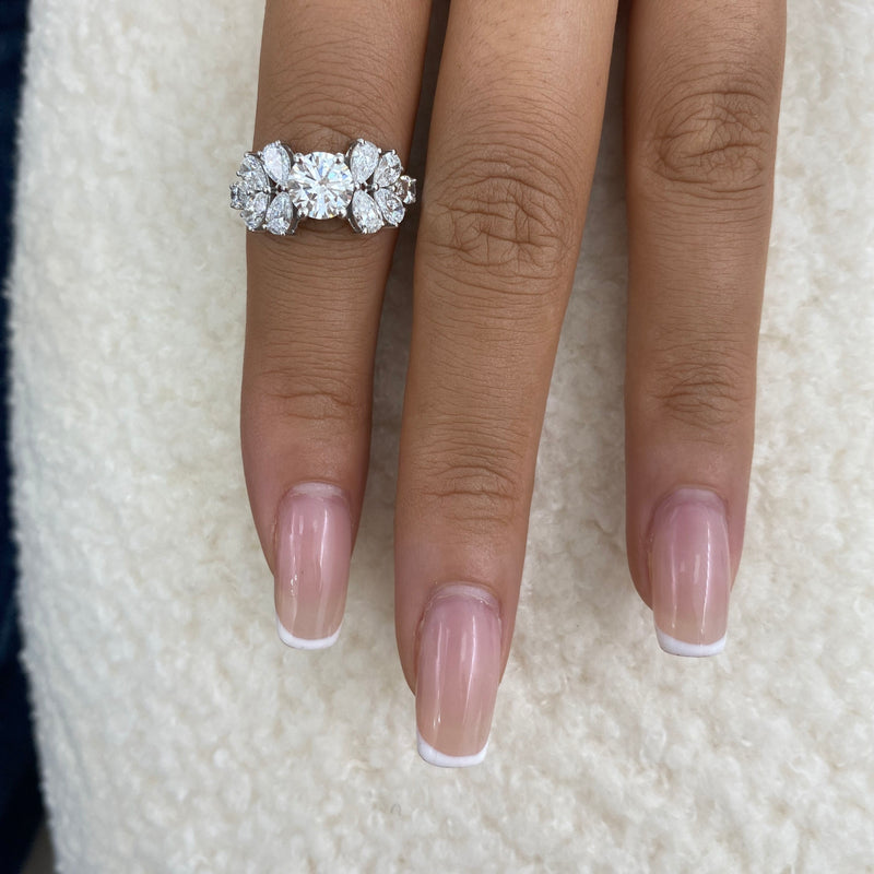 Diamond Cluster Ring 2.55 ct TCW, White Gold