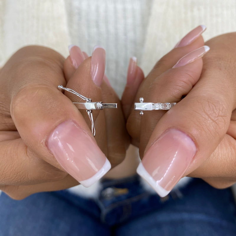 Diamond Bangle Bracelet 2.7 ct White Gold