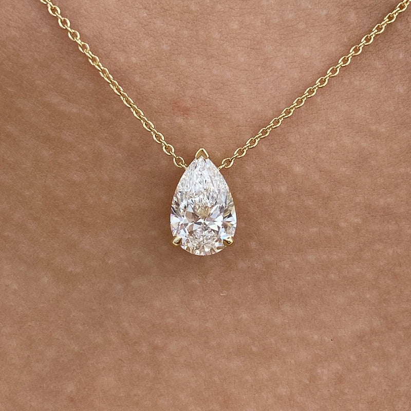 Diamond Engagement Necklace Yellow Gold 18k