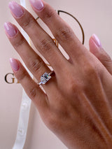 Elegantine Engagement Ring 3.04 carat, 18K gold