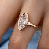 Bezel Engagement Ring 0.9ct TCW, 14K Gold