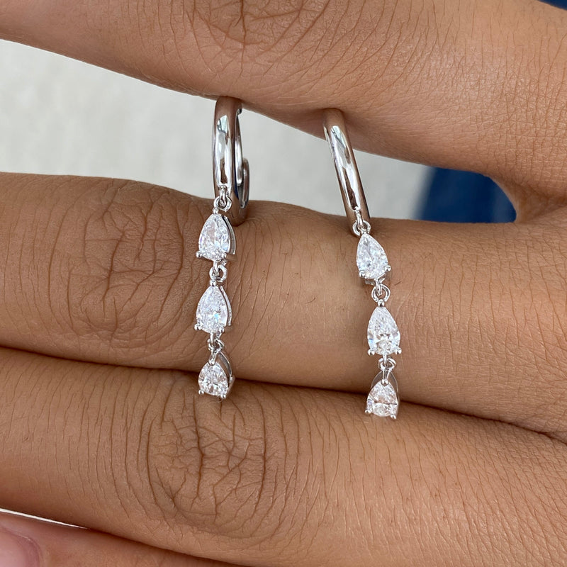 Diamond Dangle Earrings 0.6 ct White Gold