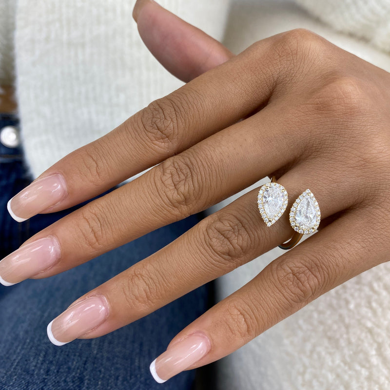 Lyvienne Diamond Engagement Ring Yellow Gold 18k
