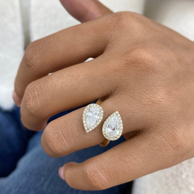 Lyvienne Diamond Engagement Ring Yellow Gold 18k