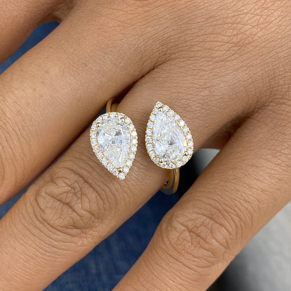 Engagement Ring 2.26 Carat Yellow Gold