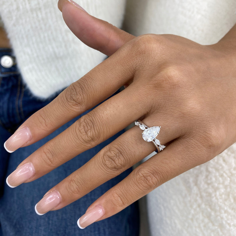 Celara Diamond Engagement Ring White Gold 18k