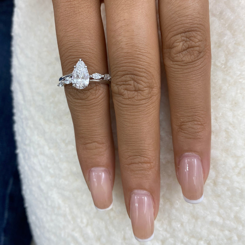 Celara Diamond Engagement Ring White Gold 18k