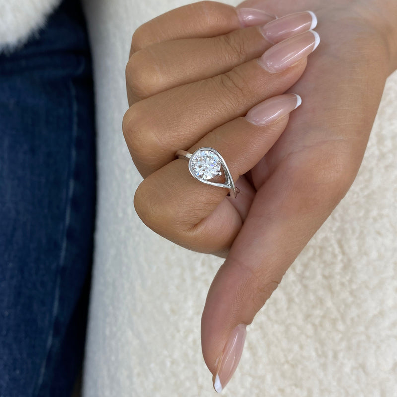 Romy Diamond Engagement Ring, Solid 18K Gold