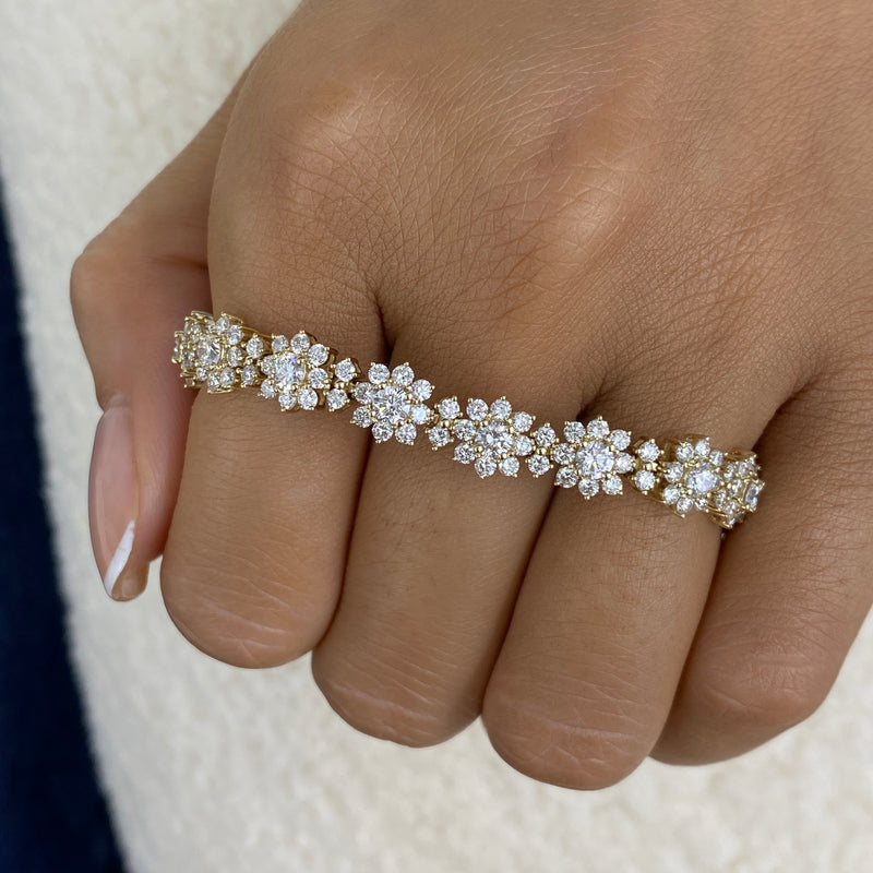 Diamond Tennis Bracelet 6.69 ct Yellow Gold