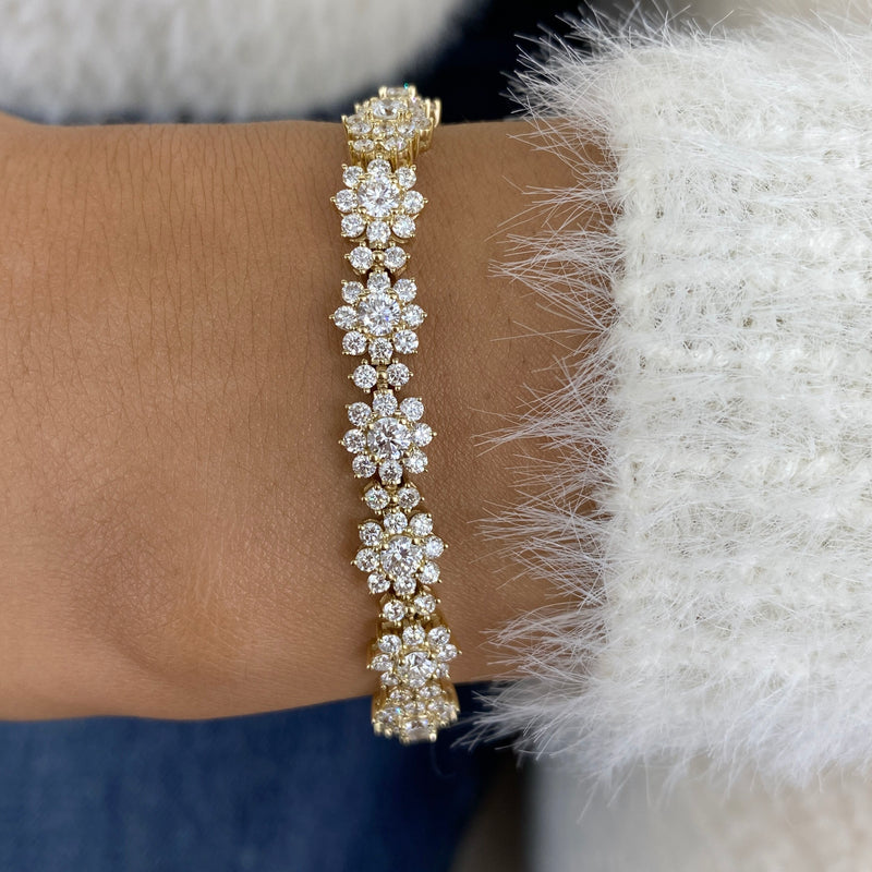 Diamond Tennis Bracelet 6.69 ct Yellow Gold