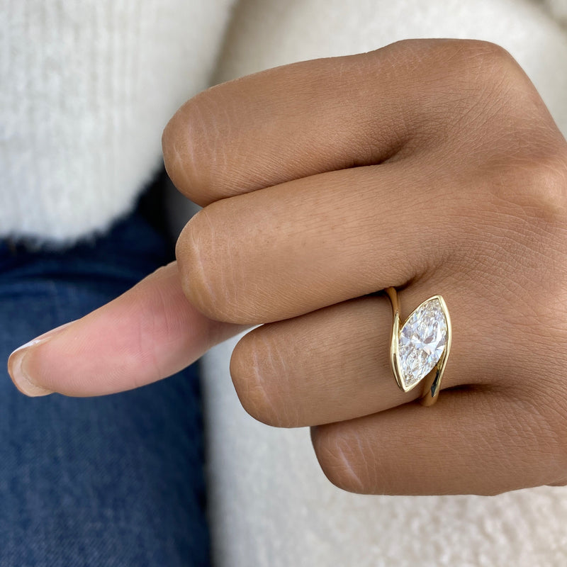 Astrielle Diamond Engagement Ring Yellow Gold 18k